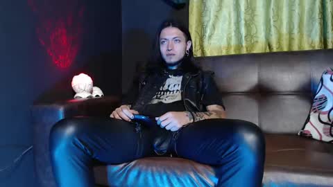 DICAPRIO online show from 05.18.26