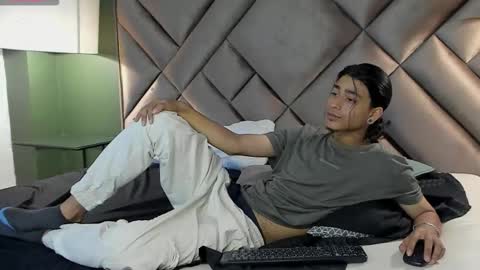 dickie_dicking online show from 11.24.25