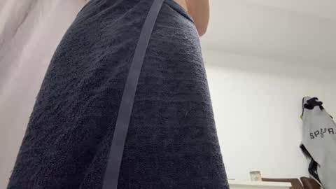 Snapshot of dickjulian chatting on 01.10.25 Im Julian all cum shot videos here online show from 01.10.25