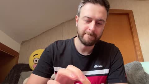 Snapshot of dickjulian chatting on 02.07.25 Im Julian all cum shot videos here online show from 02.07.25