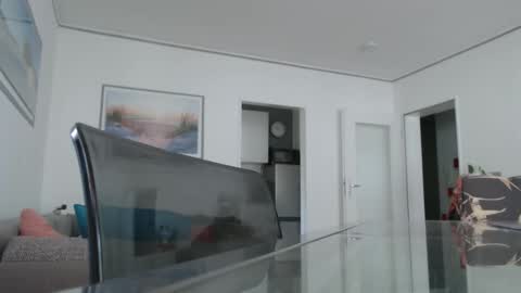 Snapshot of didiegal chatting on 10.04.25 squirtcock online show from 10.04.25