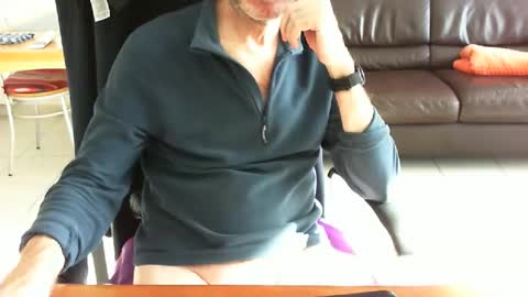 Snapshot of didonc chatting on 03.01.26 didonc from france..... online show from 03.01.26