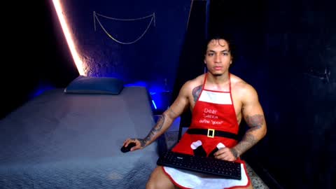 Snapshot of diego__cruz chatting on 12.22.24 Diego online show from 12.22.24