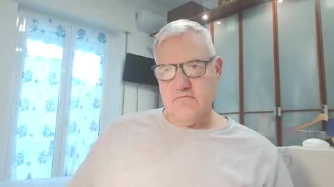 Snapshot of diego_riv71 chatting on 10.24.25 Diego ITA 71 online show from 10.24.25