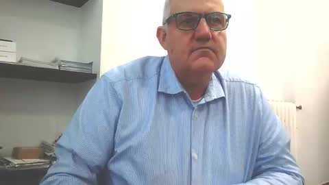 Snapshot of diego_riv71 chatting on 11.04.25 Diego ITA 71 online show from 11.04.25