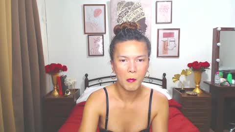 Dennesse online show from 12.05.24