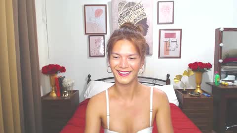 Dennesse online show from 12.20.24