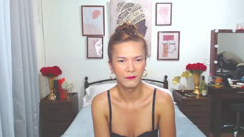 Dennesse online show from 12.24.24