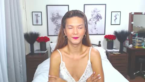 Dennesse online show from 02.03.25