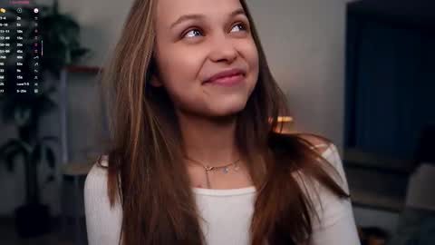 Elwyna online show from 09.25.25