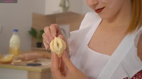 Sophie online show from 10.09.25