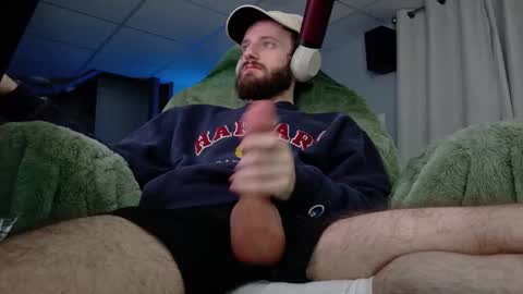 Snapshot of digbicknik chatting on 02.19.26 digbicknik online show from 02.19.26