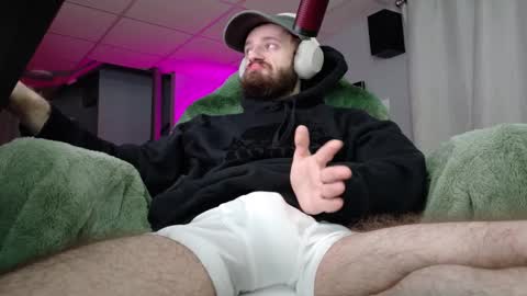 Snapshot of digbicknik chatting on 02.23.26 digbicknik online show from 02.23.26