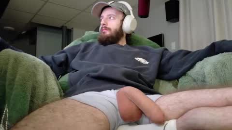 Snapshot of digbicknik chatting on 03.02.26 digbicknik online show from 03.02.26