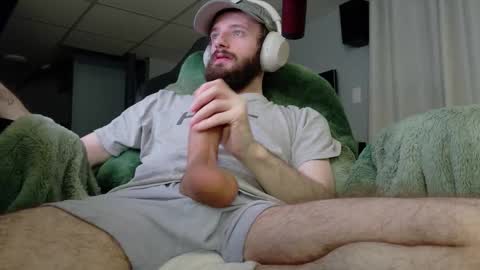 Snapshot of digbicknik chatting on 03.02.26 digbicknik online show from 03.02.26