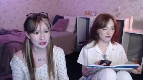 Hi im Alice 3 Im usualy online 03-10 or 17-21 UTC0 online show from 02.03.26