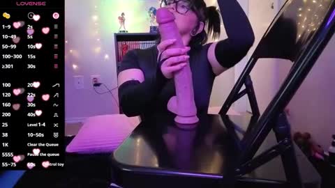 Snapshot of digitaldiamondxo chatting on 03.27.26 DigitalDiamondXO online show from 03.27.26