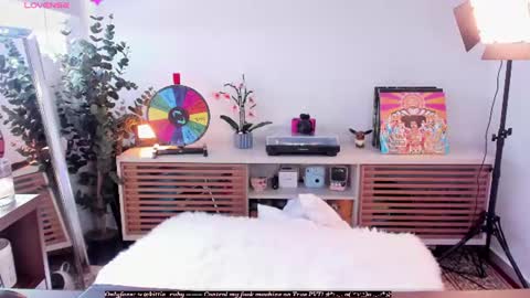 Snapshot of digitalkisses chatting on 06.30.26 Estef Ger online show from 06.30.26