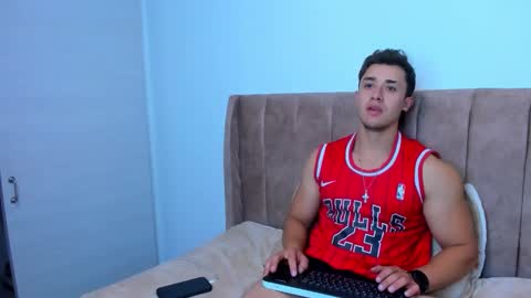 Snapshot of dilan_coy chatting on 09.20.25 Dilan Coy online show from 09.20.25