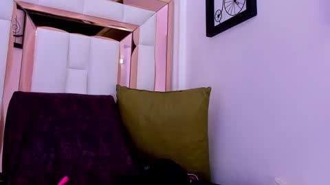 dilan_scootk_ online show from 12.26.24