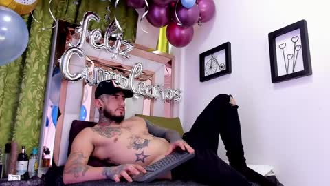 dilan_scootk_ online show from 02.01.25