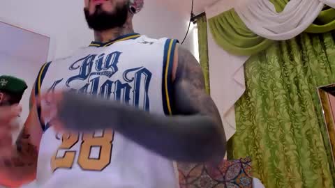 dilan_scootk_ online show from 01.13.26