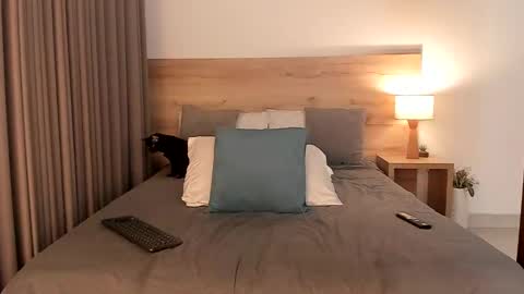 Dilarahkesh  online show from 01.06.25