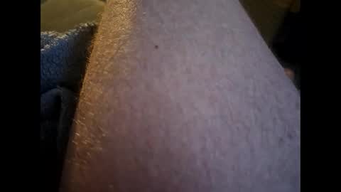 Snapshot of dilf232323 chatting on 10.18.25 Dilf online show from 10.18.25