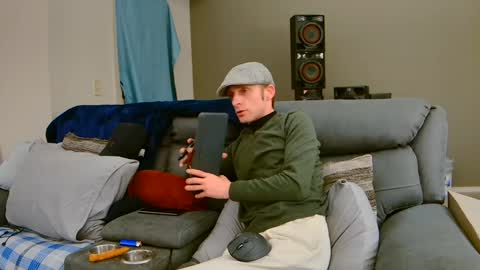 Dilldough405 online show from 12.12.24