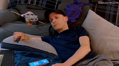 Dilldough405 online show from 09.17.25