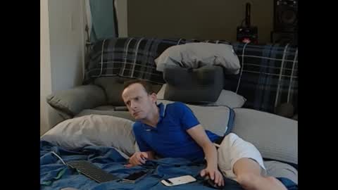 Dilldough405 online show from 10.04.25