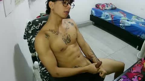 dillom420 online show from 12.15.25