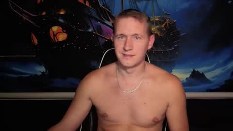 Snapshot of dimastyzzz chatting on 10.12.25 Dimetriusen online show from 10.12.25