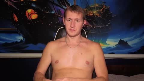 Snapshot of dimastyzzz chatting on 10.29.25 Dimetriusen online show from 10.29.25