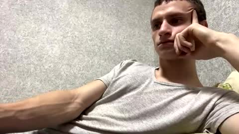 Snapshot of dimes_21 chatting on 09.17.25 dimes_21 online show from 09.17.25