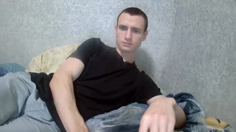 Snapshot of dimes_21 chatting on 10.28.25 dimes_21 online show from 10.28.25