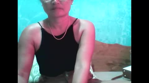 Snapshot of dimple_42 chatting on 02.16.25 Dimple online show from 02.16.25