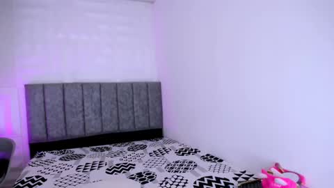 DINA online show from 12.21.24