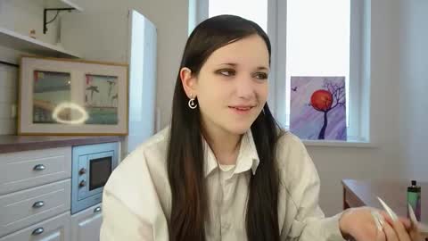 Snapshot of dinahganus chatting on 10.12.25 Rina online show from 10.12.25