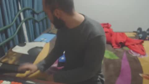 Dincht online show from 09.29.25