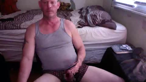 Snapshot of dingoman3939 chatting on 02.19.26 ManDingoMan online show from 02.19.26