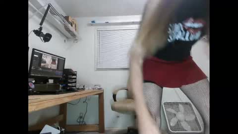 Dinkdork just having a good time online show from 09.15.25