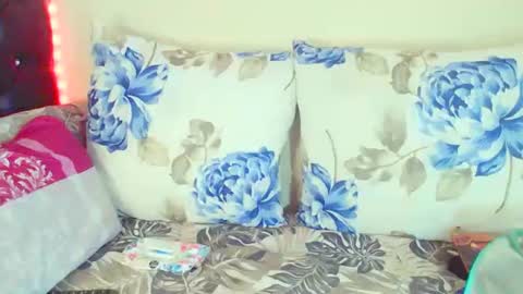 Snapshot of dinnydakrazx chatting on 10.01.25 dinnydakrazx online show from 10.01.25