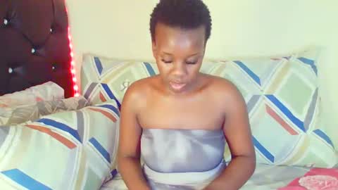 Snapshot of dinnydakrazx chatting on 10.26.25 dinnydakrazx online show from 10.26.25