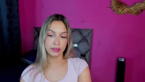 Snapshot of dione_sexyy chatting on 03.02.25 IG dionemontecarlo19 online show from 03.02.25