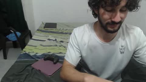 Henry online show from 09.19.25