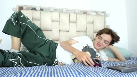 apollo online show from 12.15.25