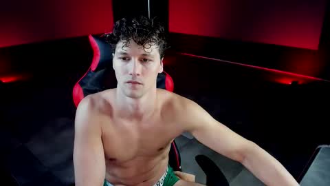 dirty_boss online show from 09.19.25