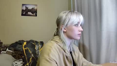 Dirty Kiss69 online show from 10.29.25