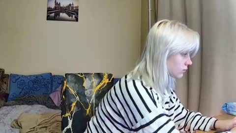 Dirty Kiss69 online show from 12.03.25